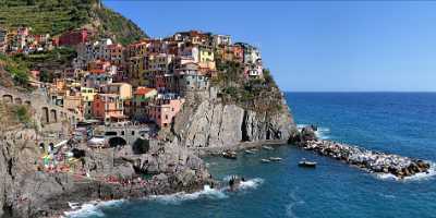 Manarola Cinque Terre Ocean Town Viewpoint Cliff Port Outlook Landscape Photography Country Road - 002167 - 18-08-2007 - 12291x6074 Pixel Manarola Cinque Terre Ocean Town Viewpoint Cliff Port Outlook Landscape Photography Country Road Royalty Free Stock Photos Rain Stock Photos Creek View Point...
