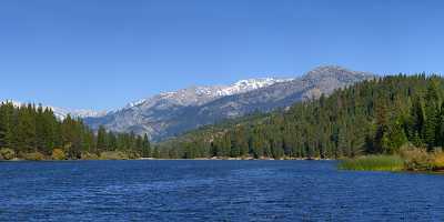 Hume Lake Kings Canyon Sequoia Sierra Nevada Crystal View Point Hi Resolution - 009231 - 08-10-2011 - 13030x4886 Pixel Hume Lake Kings Canyon Sequoia Sierra Nevada Crystal View Point Hi Resolution Art Photography For Sale Shoreline Stock Pictures Fine Art Print Leave Fine Art...