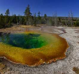 Yellowstone National Park Wyoming Morning Glory Colorful Geyser Fine Art Printing Spring - 011770 - 30-09-2012 - 7075x6687 Pixel Yellowstone National Park Wyoming Morning Glory Colorful Geyser Fine Art Printing Spring Photography Pass Cloud Nature Stock Town Sunshine Fine Art Posters...